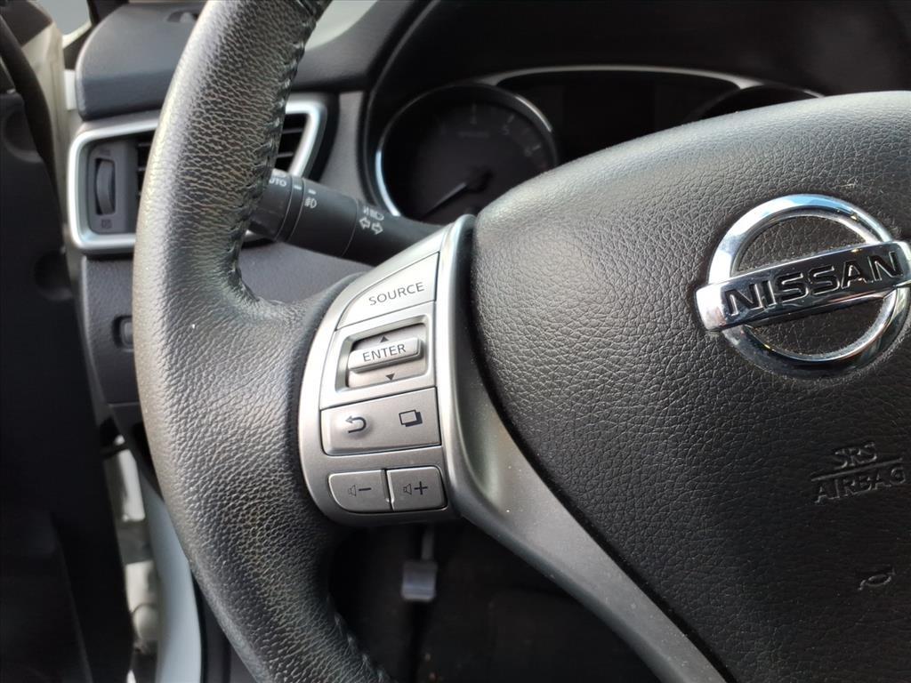 2015 Nissan Rogue SL 2015 Nissan Rogue SL