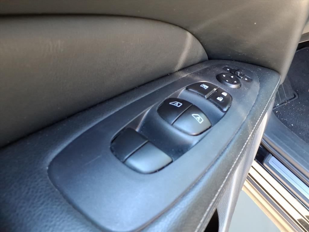 2018 Nissan Pathfinder SL
