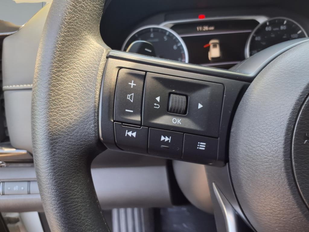 2024 Nissan Pathfinder S