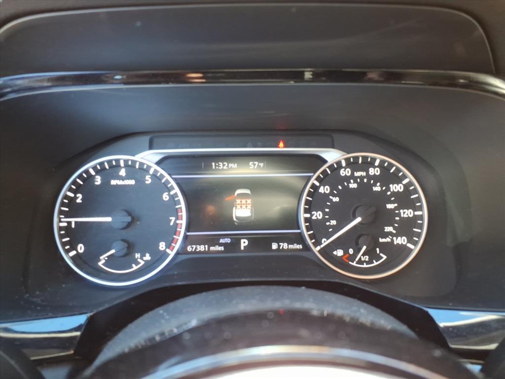 2022 Nissan Pathfinder SV