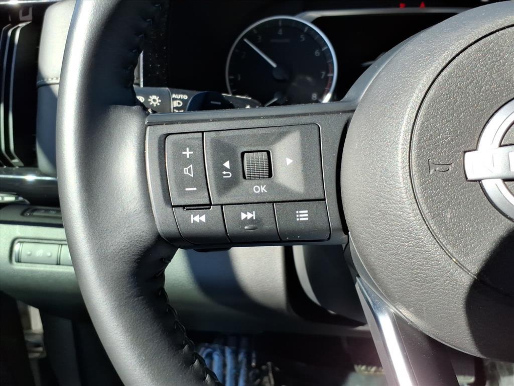 2024 Nissan Pathfinder SV 2024 Nissan Pathfinder SV