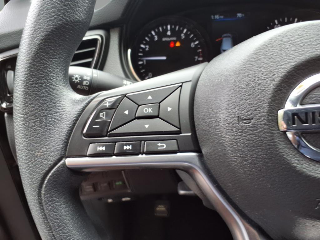 2022 Nissan Rogue Sport S
