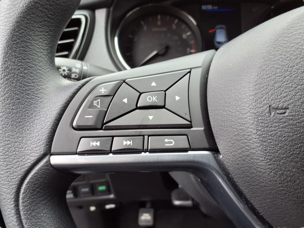 2022 Nissan Rogue Sport S