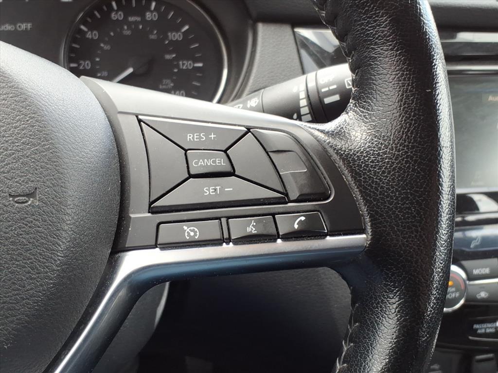 2022 Nissan Rogue Sport SV