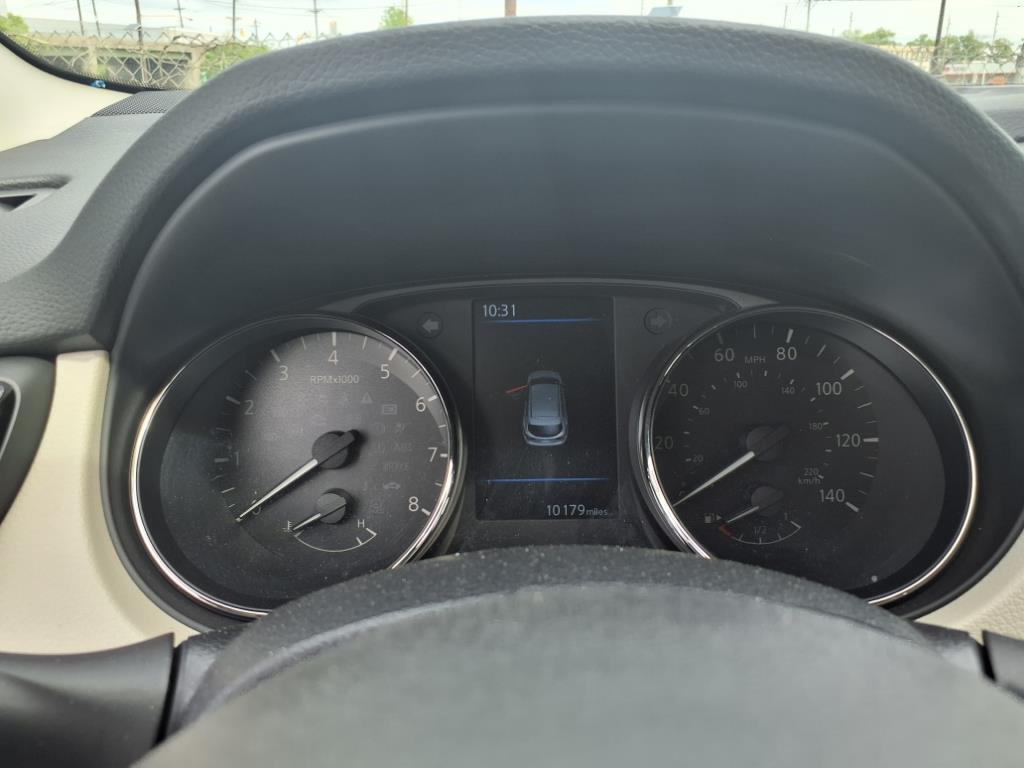 2022 Nissan Rogue Sport SL