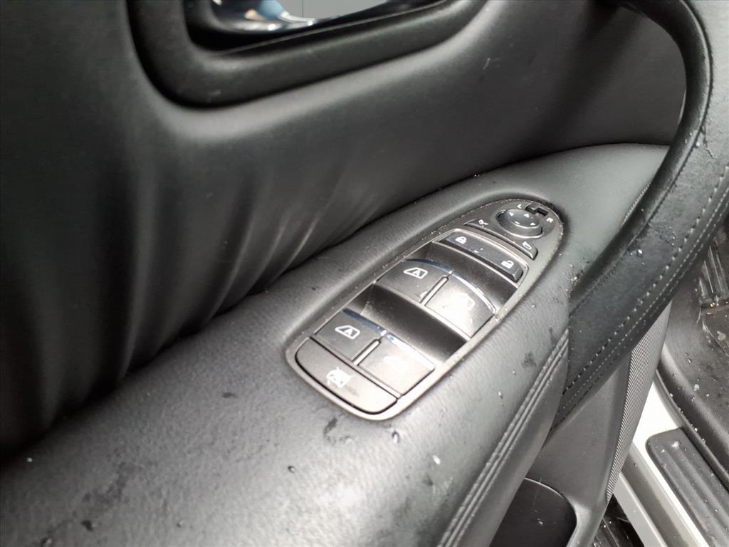 2024 Nissan Armada SV 2024 Nissan Armada SV