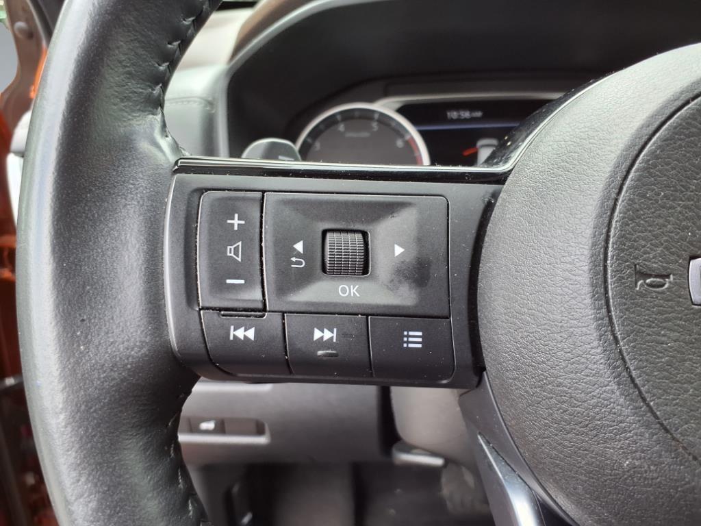 2022 Nissan Rogue SL