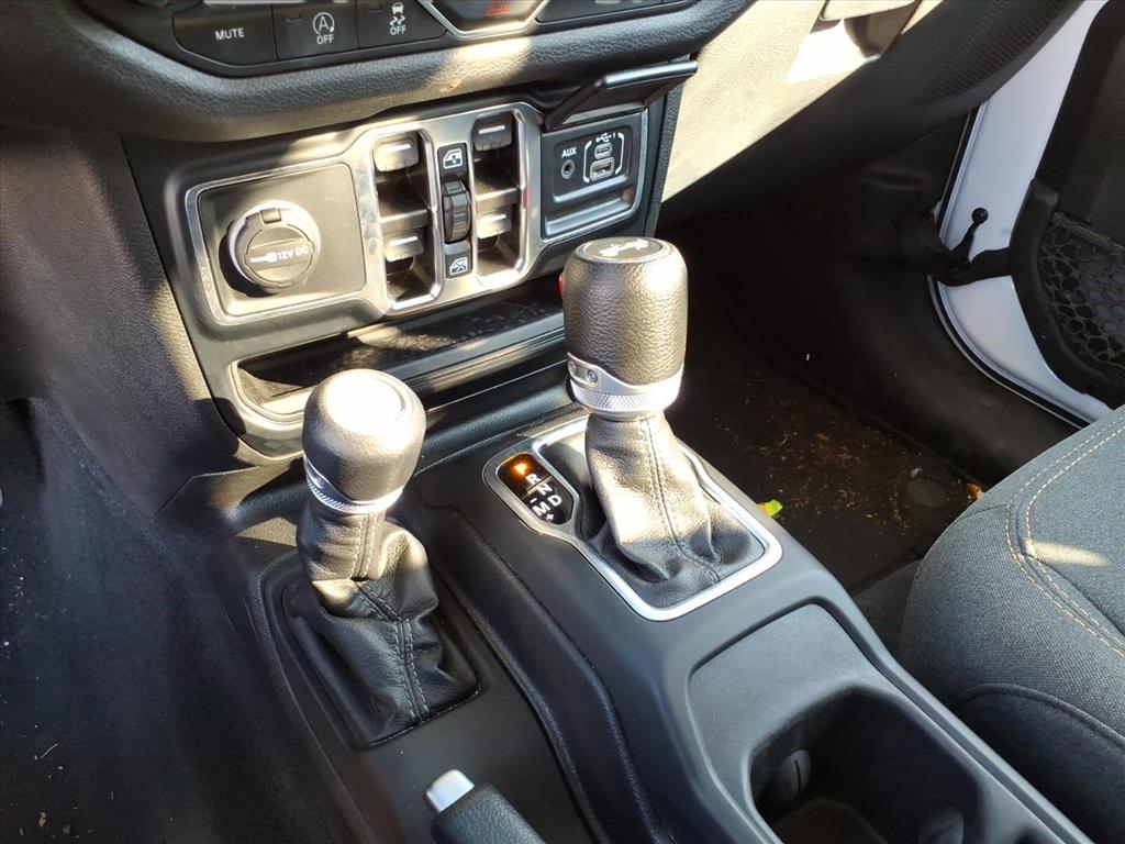 2024 Jeep Wrangler Sport 2024 Jeep Wrangler Sport