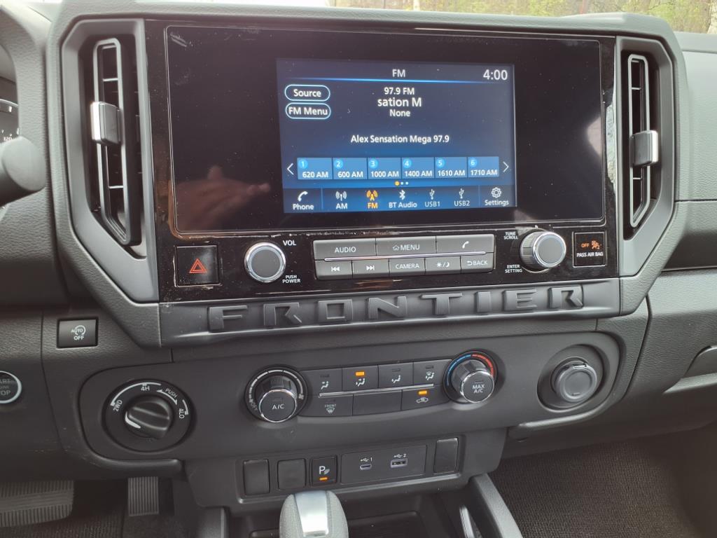 2025 Nissan Frontier S