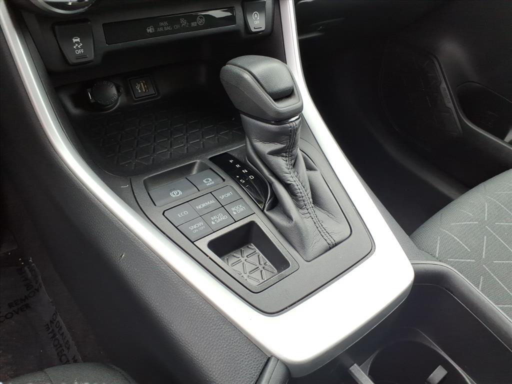 2023 Toyota RAV4 XLE 2023 Toyota RAV4 XLE