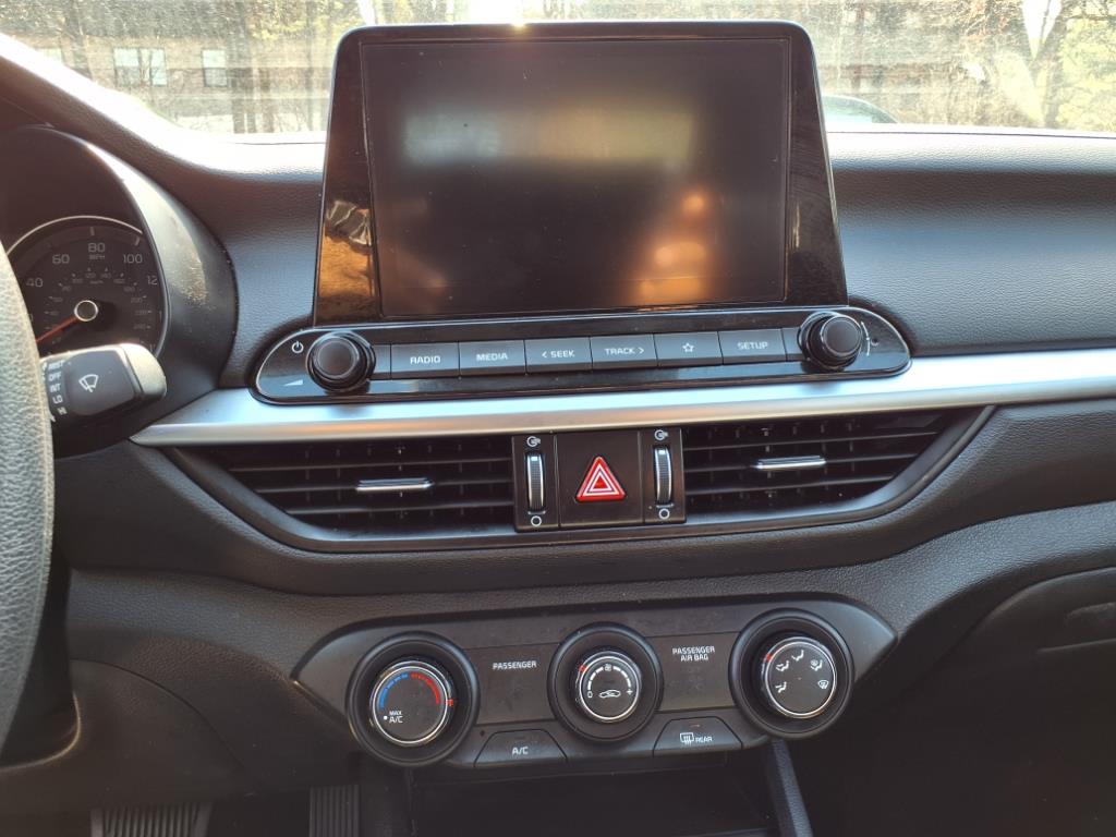 2024 Kia Forte LX