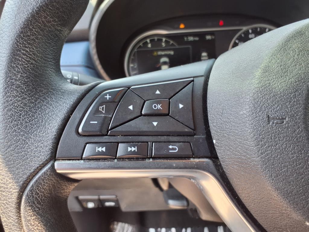 2023 Nissan Versa SV