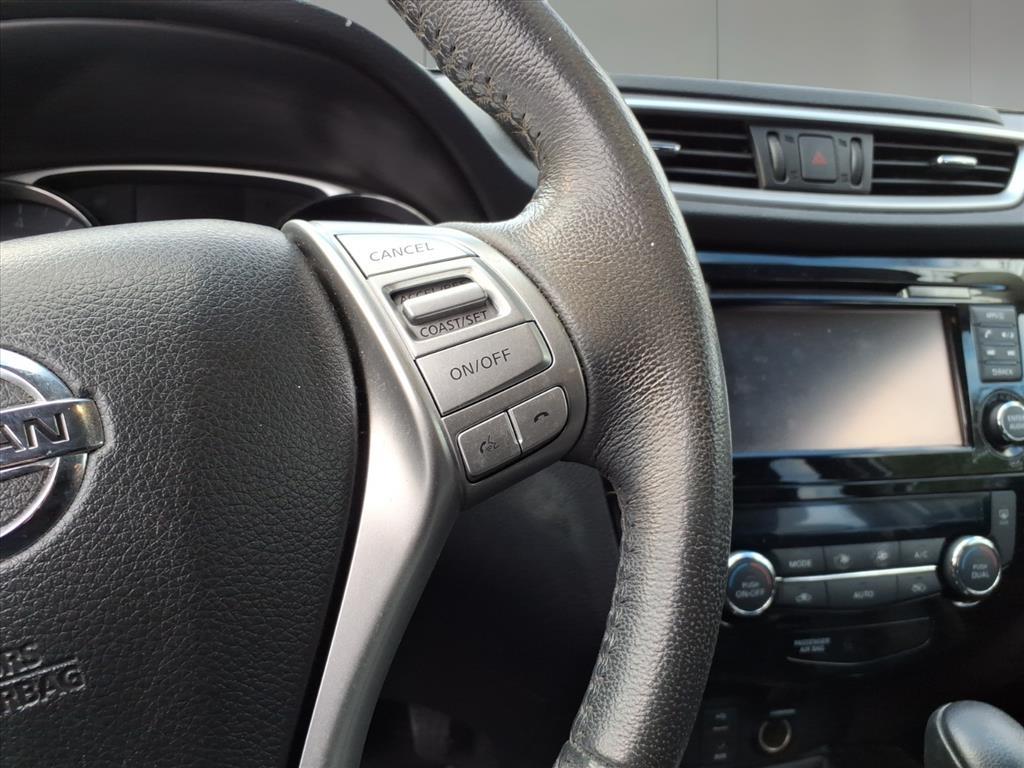 2015 Nissan Rogue SL 2015 Nissan Rogue SL