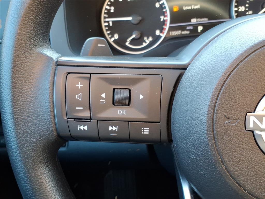 2023 Nissan Pathfinder S 2023 Nissan Pathfinder S