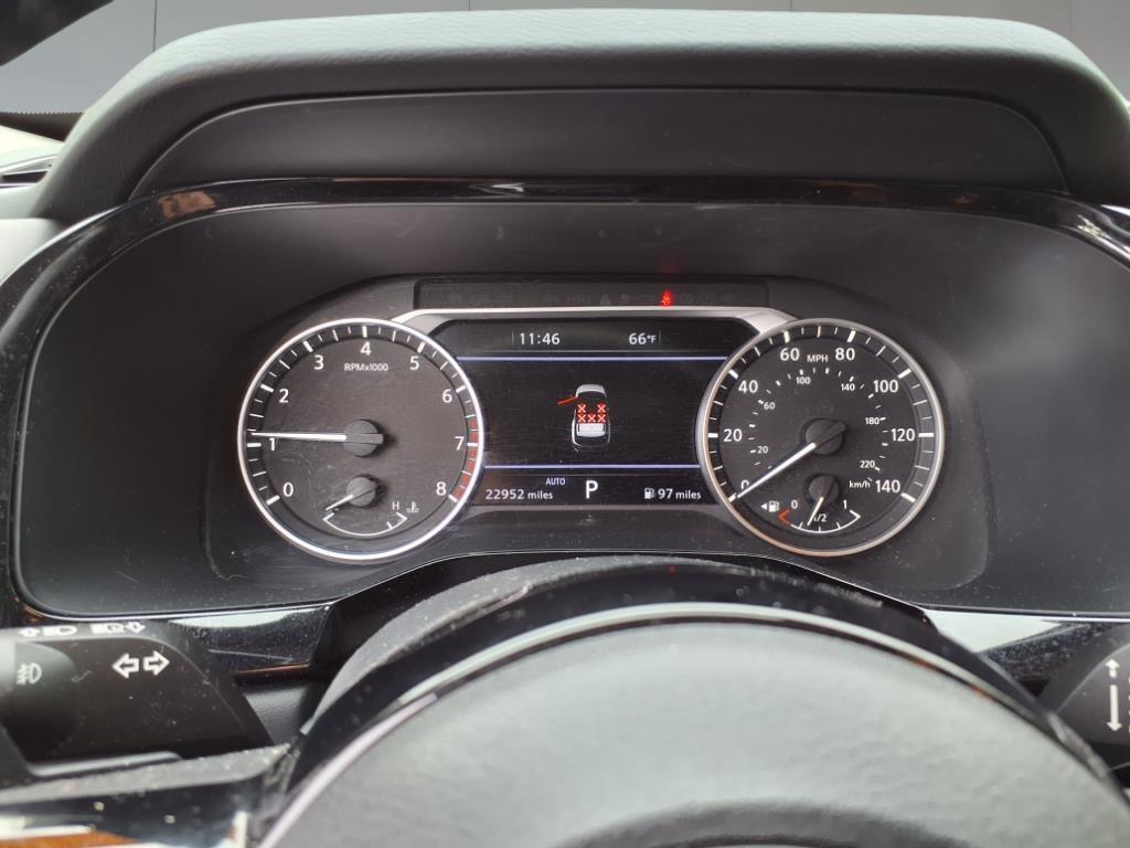 2022 Nissan Pathfinder SL