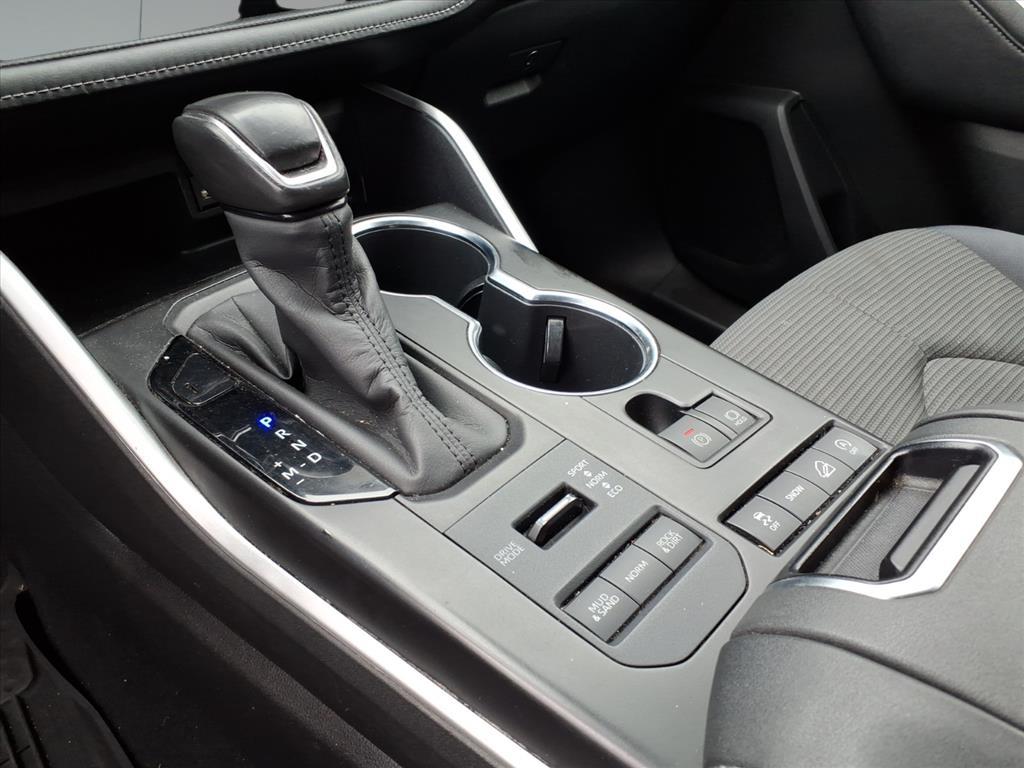 2020 Toyota Highlander LE 2020 Toyota Highlander LE