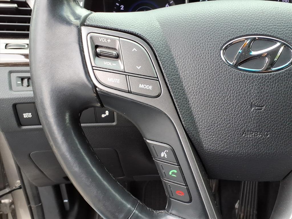 2015 Hyundai SANTA FE Sport 2.0T 2015 Hyundai SANTA FE Sport 2.0T