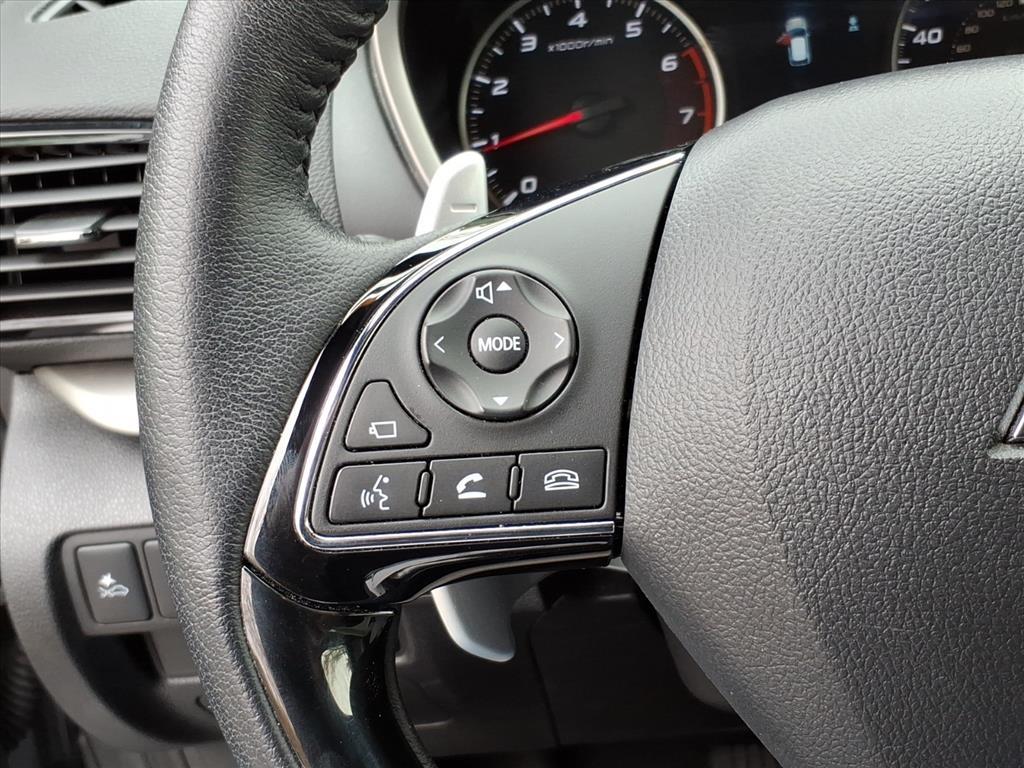 2024 Mitsubishi Eclipse Cross SEL 2024 Mitsubishi Eclipse Cross SEL