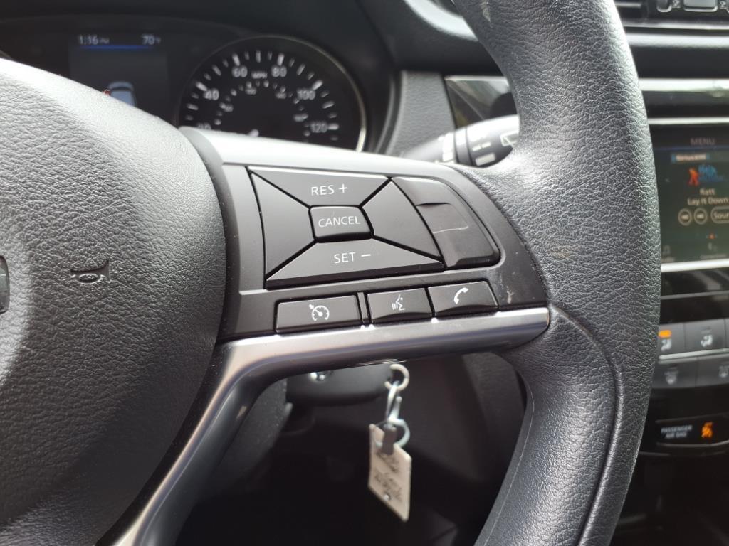 2022 Nissan Rogue Sport S