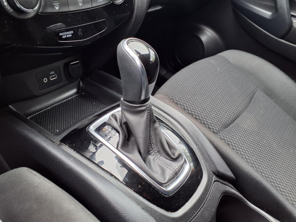 2022 Nissan Rogue Sport S