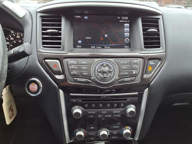 2020 Nissan Pathfinder SL