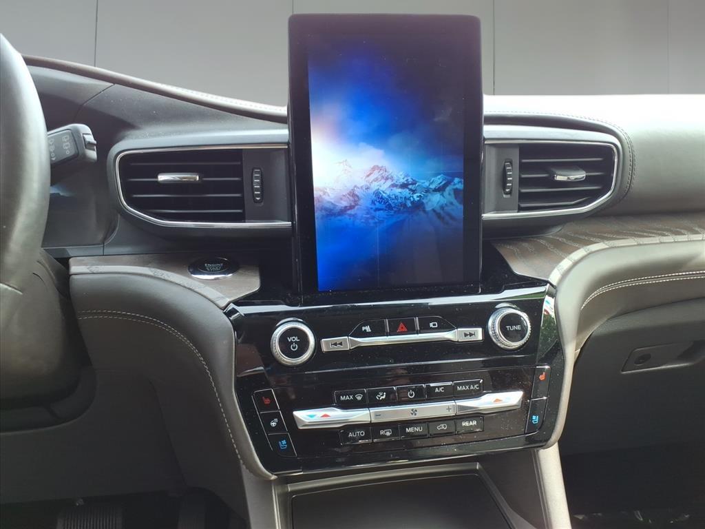 2022 Ford Explorer Platinum