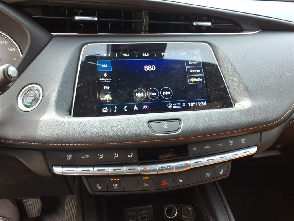 2023 Cadillac XT4 Premium Luxury
