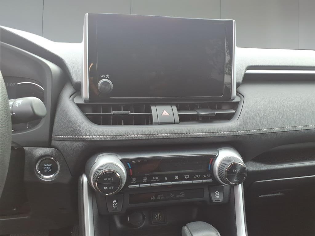 2023 Toyota RAV4 XLE 2023 Toyota RAV4 XLE