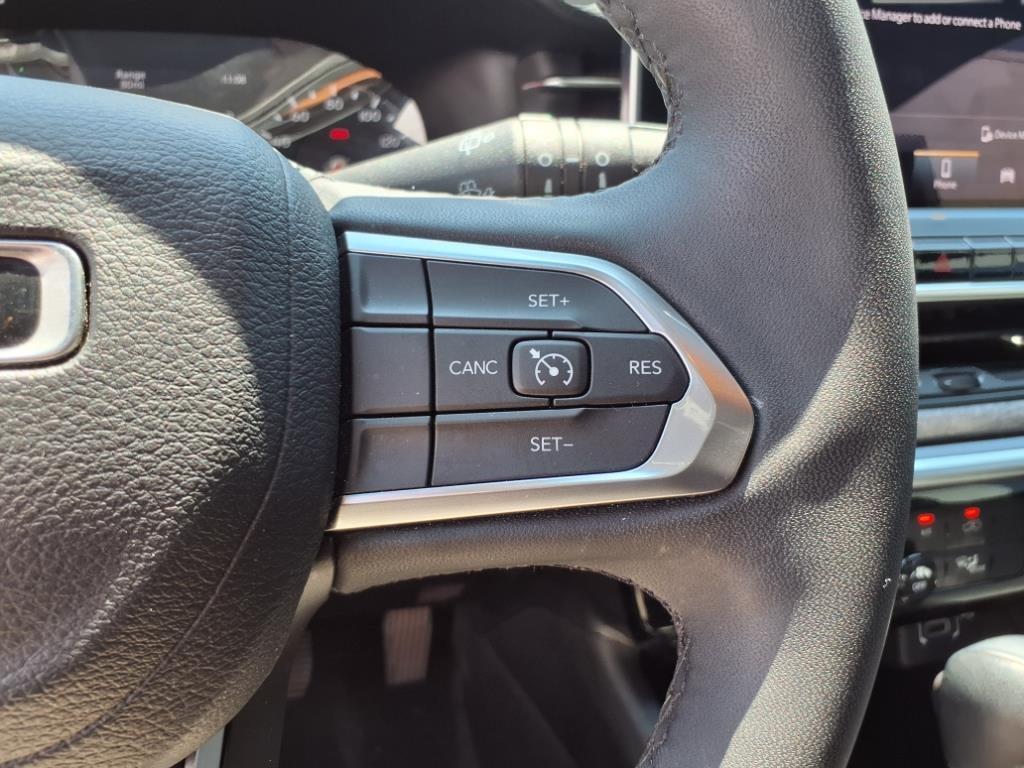 2023 Jeep Compass Latitude Lux