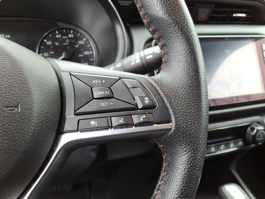 2024 Nissan Kicks SR 2024 Nissan Kicks SR