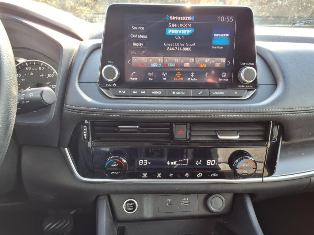 2022 Nissan Rogue SV