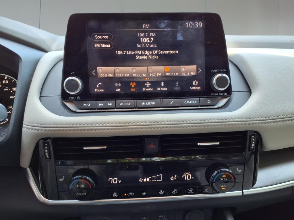 2022 Nissan Rogue SV