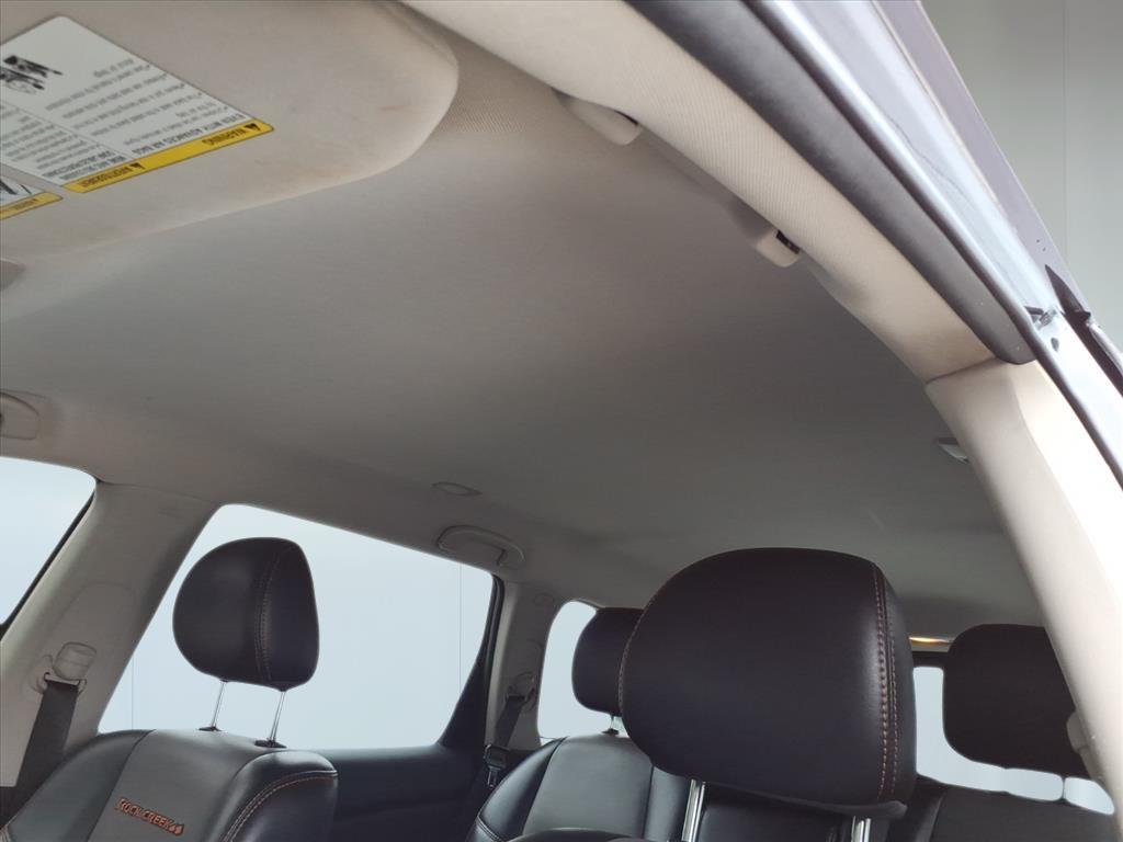 2019 Nissan Pathfinder SV 2019 Nissan Pathfinder SV