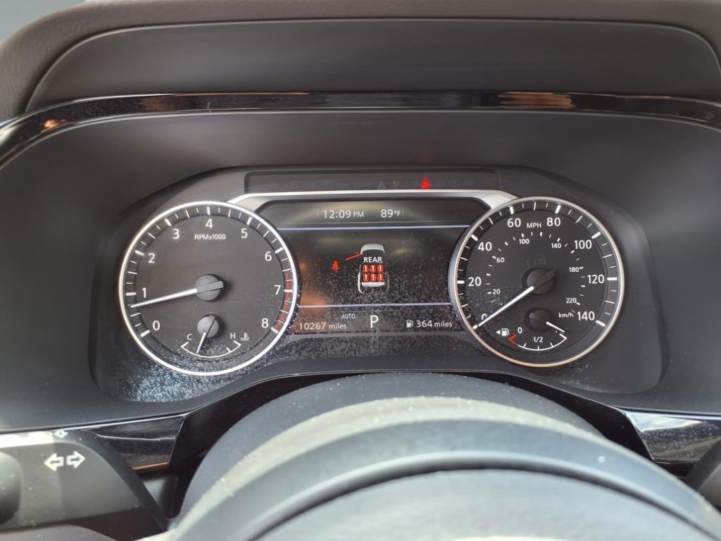 2024 Nissan Pathfinder SV