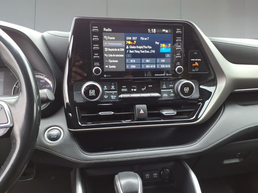 2020 Toyota Highlander LE