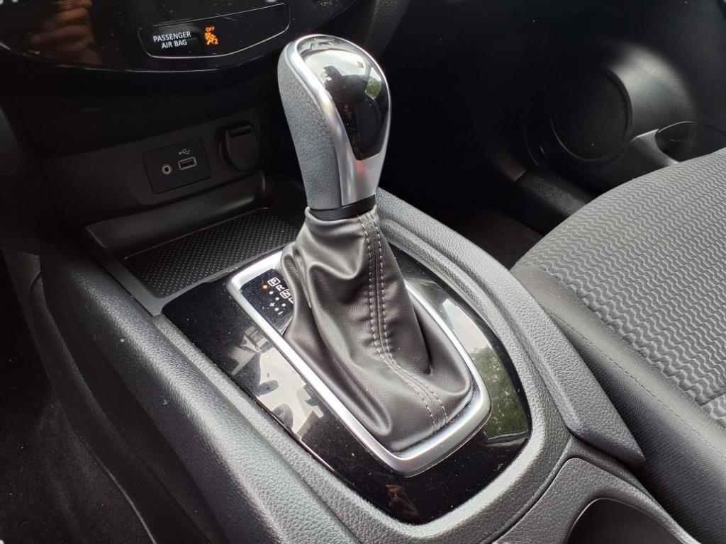 2022 Nissan Rogue Sport S