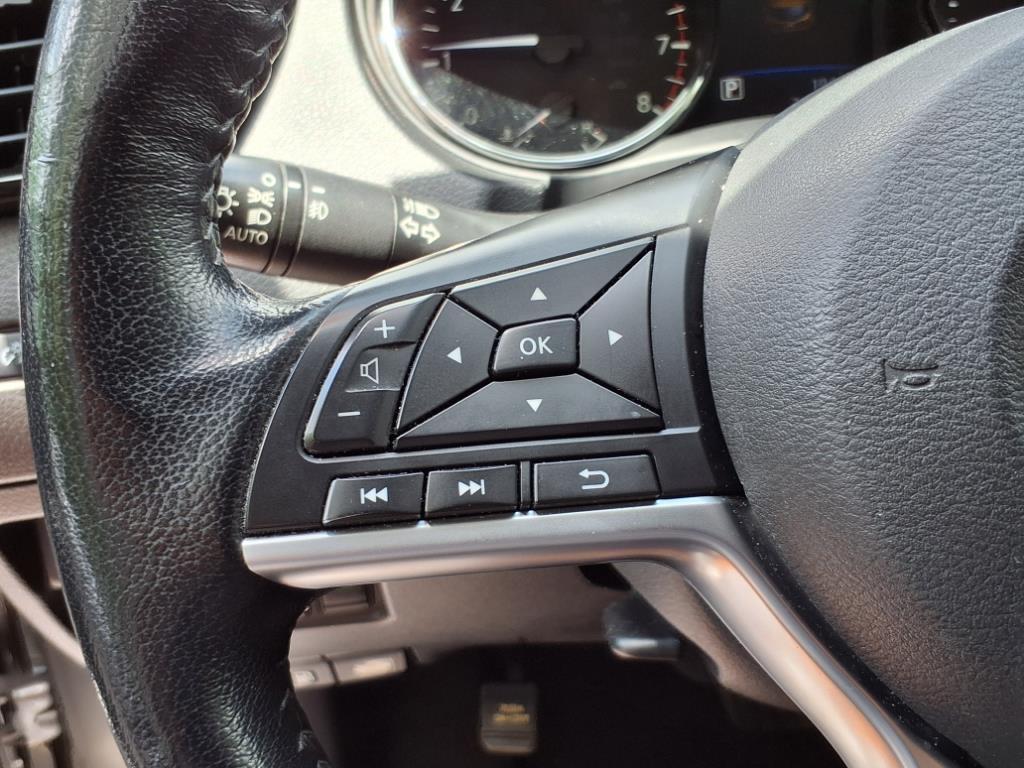 2021 Nissan Rogue Sport SV