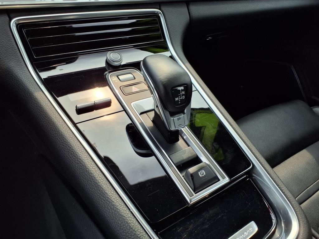 2021 Porsche Panamera 4