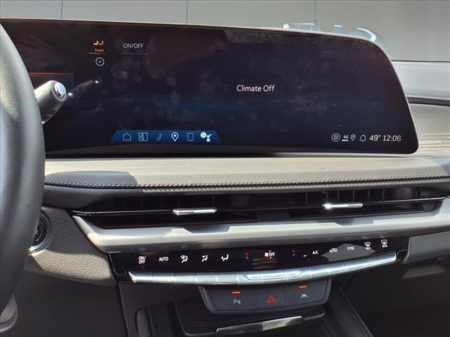 2025 Cadillac XT4 Premium Luxury