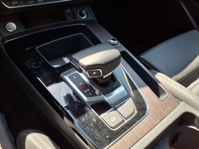 2023 Audi Q5 e quattro S line Premium 55 TFSI