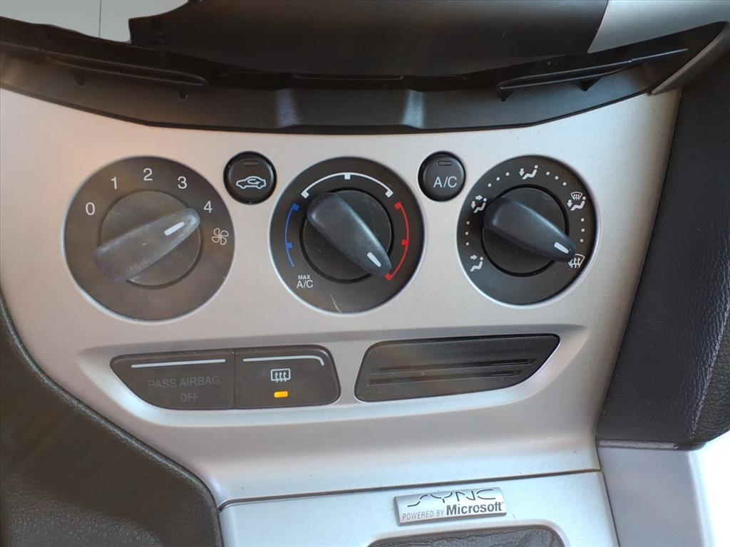 2014 Ford Focus SE 2014 Ford Focus SE