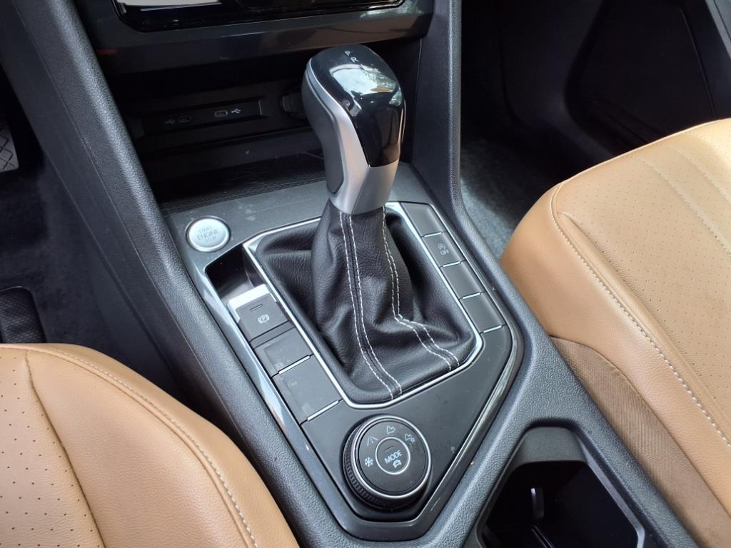 2022 Volkswagen Tiguan SE 4Motion 2022 Volkswagen Tiguan SE 4Motion