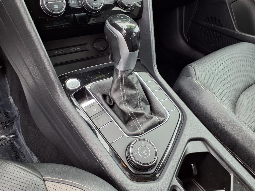 2022 Volkswagen Taos SEL 4Motion