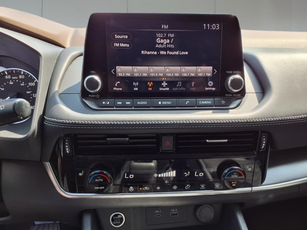 2022 Nissan Rogue SV