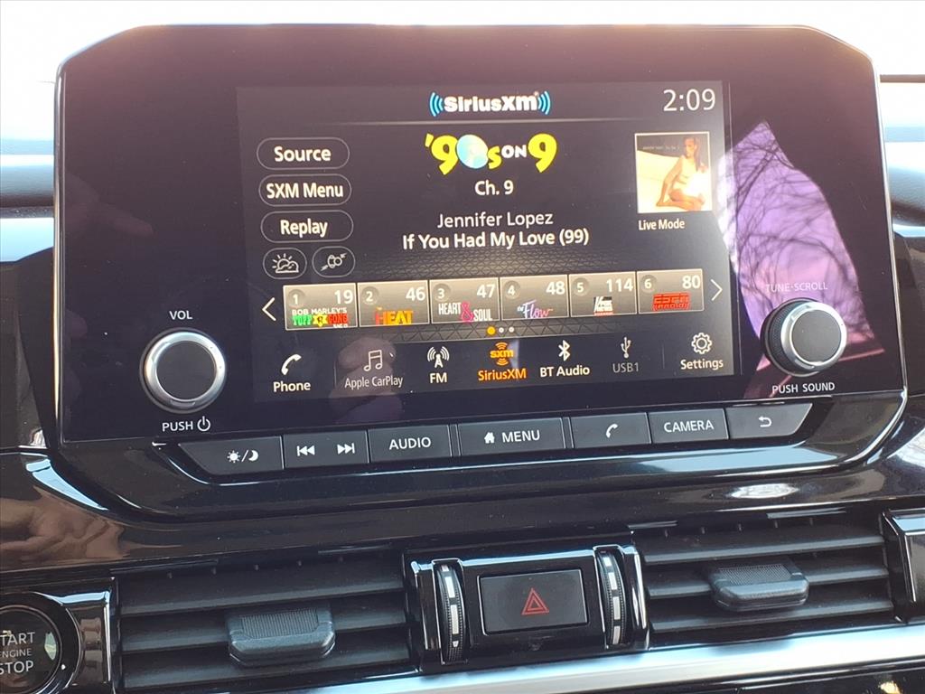 2025 Nissan Pathfinder SV 2025 Nissan Pathfinder SV