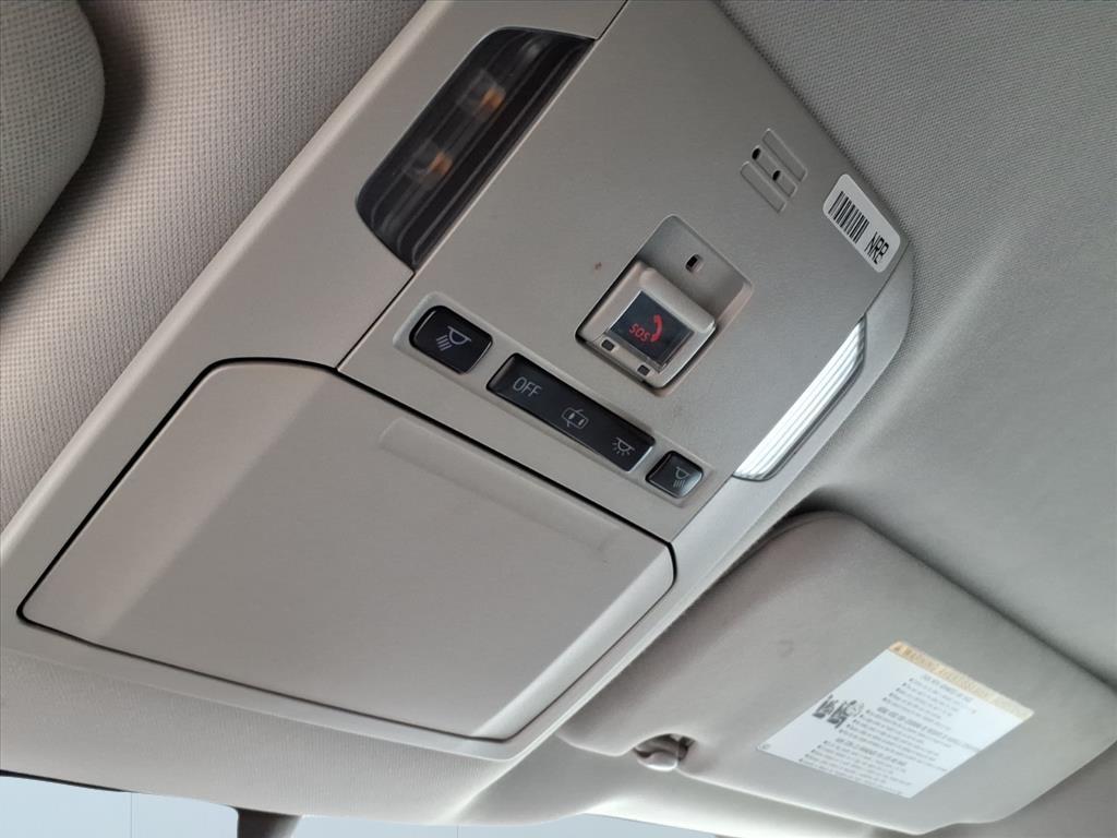 2020 Toyota Highlander LE 2020 Toyota Highlander LE