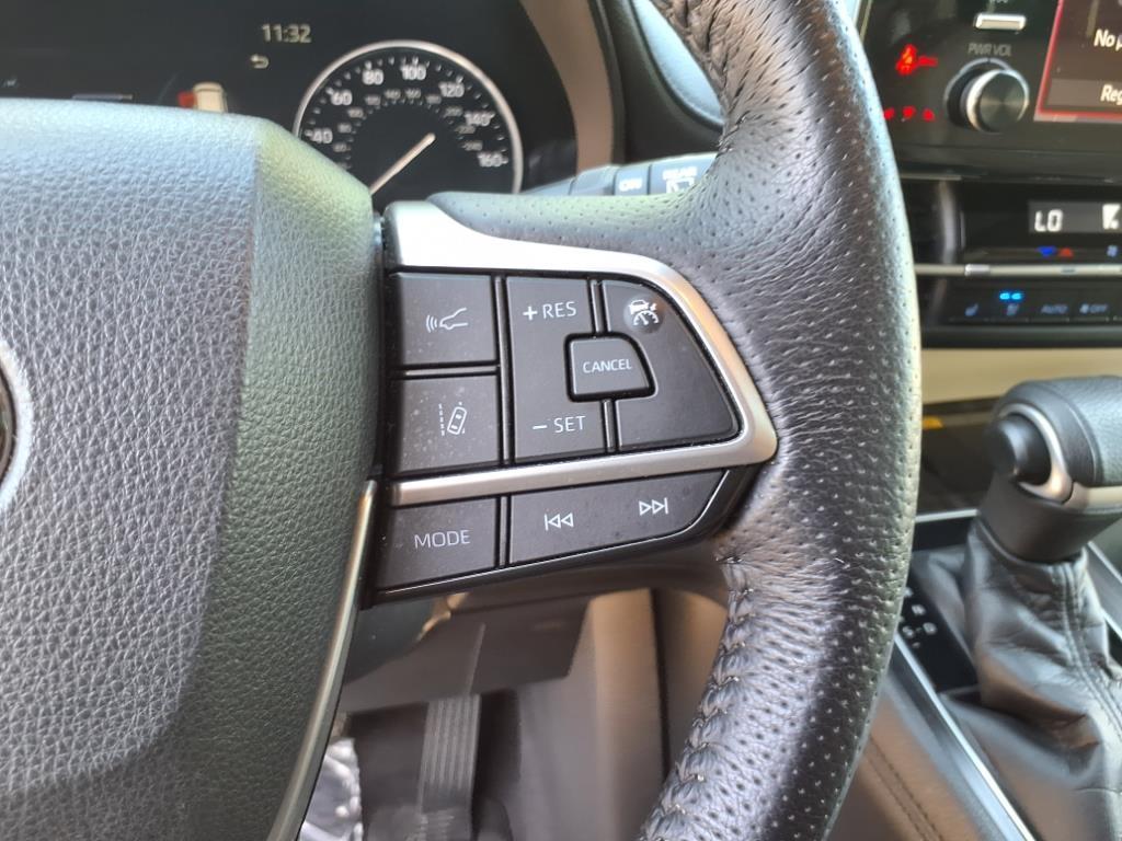 2021 Toyota Sienna Limited 7-Passenger