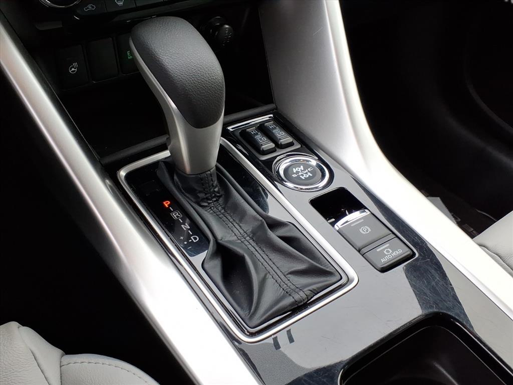 2024 Mitsubishi Eclipse Cross SEL