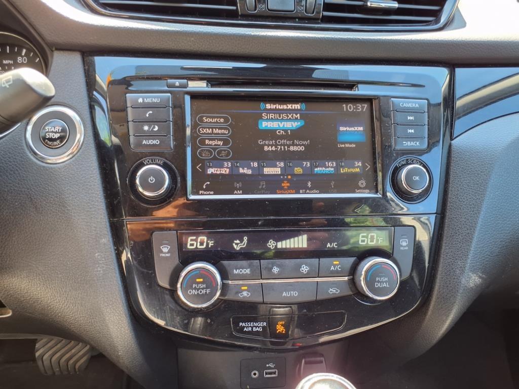 2022 Nissan Rogue Sport SV