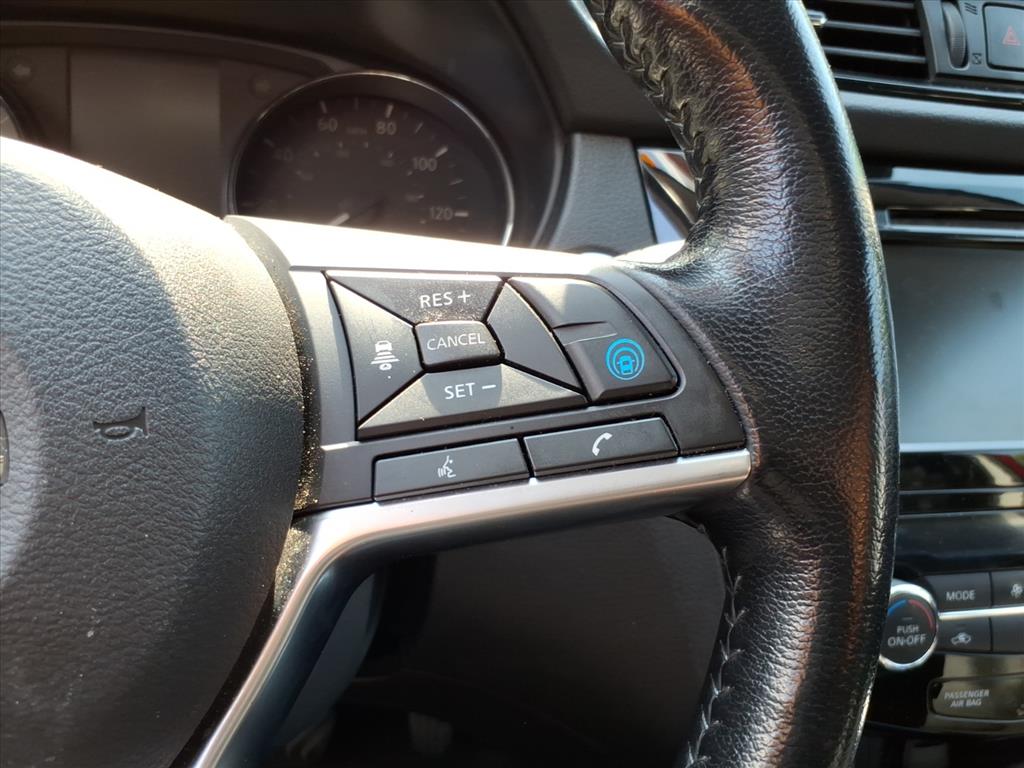 2020 Nissan Rogue Sport SL